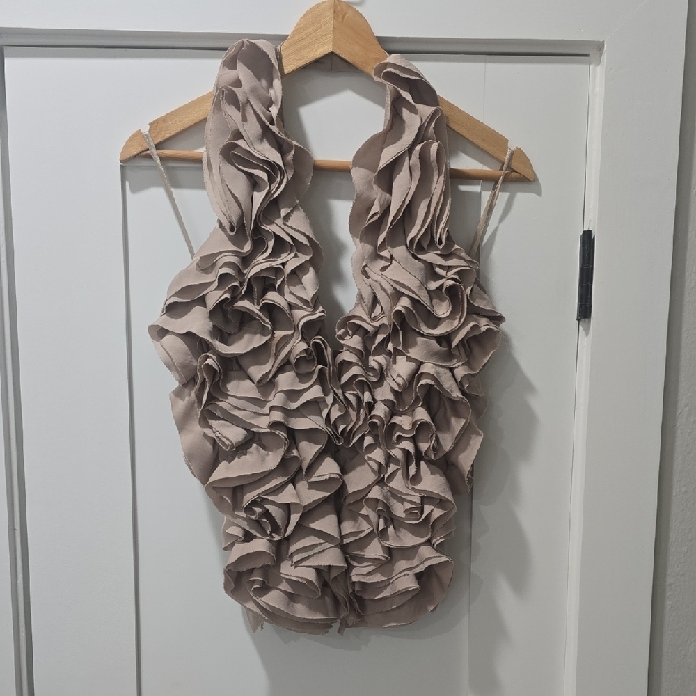 BCBGMaxAzria Ruffle Halter Top - XS/S - Picture 5 of 9